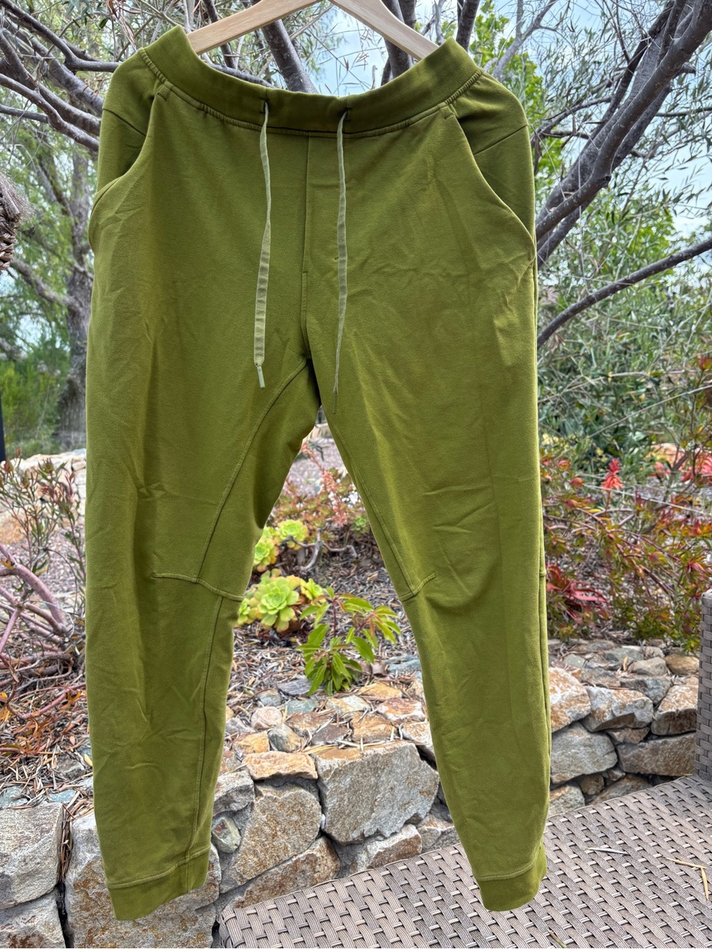 lululemon athletica Olive Green Men's Jogger Sweatpants